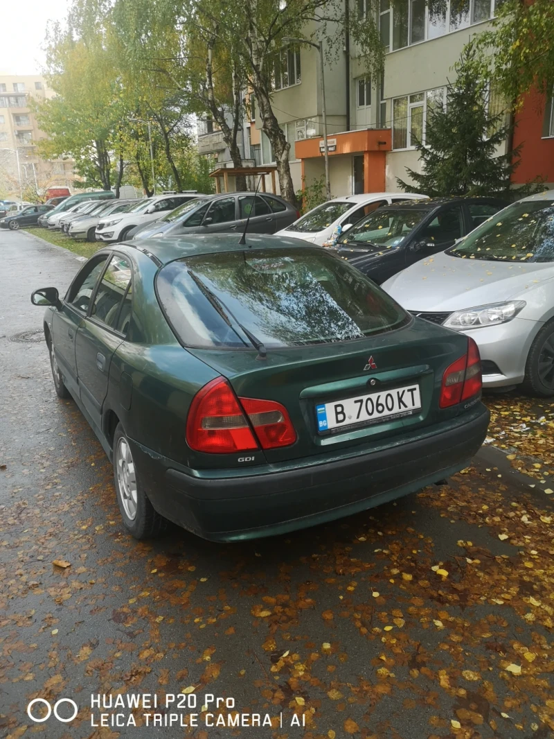 Mitsubishi Carisma, снимка 4 - Автомобили и джипове - 52500471
