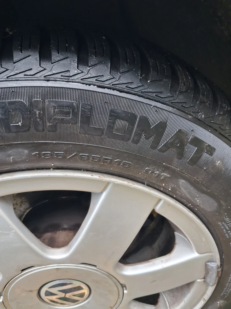 VW Passat B4, снимка 4 - Автомобили и джипове - 52515324