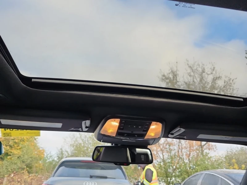 Chrysler 300c * 300S * CARFAX * , снимка 12 - Автомобили и джипове - 52645505