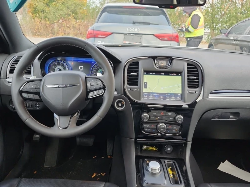 Chrysler 300c * 300S * CARFAX * , снимка 11 - Автомобили и джипове - 52645505