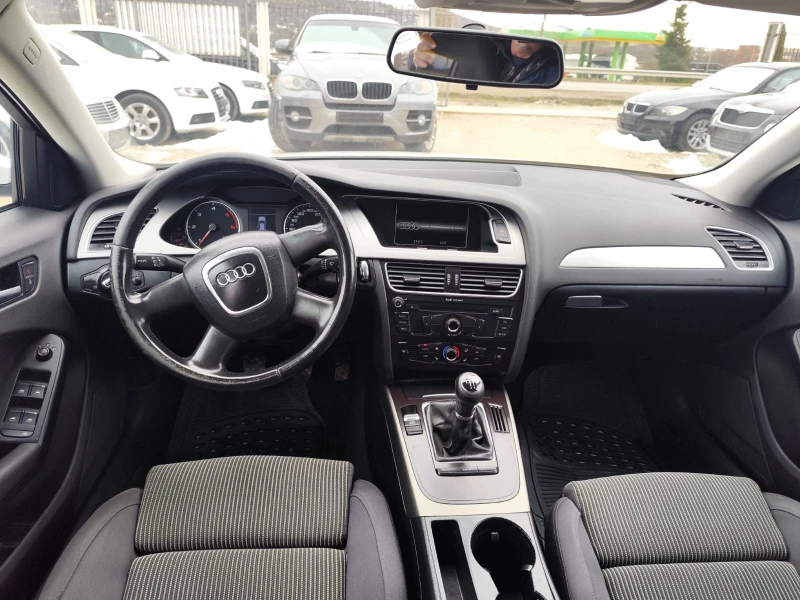 Audi A4 2.0 дизел, снимка 10 - Автомобили и джипове - 53595157