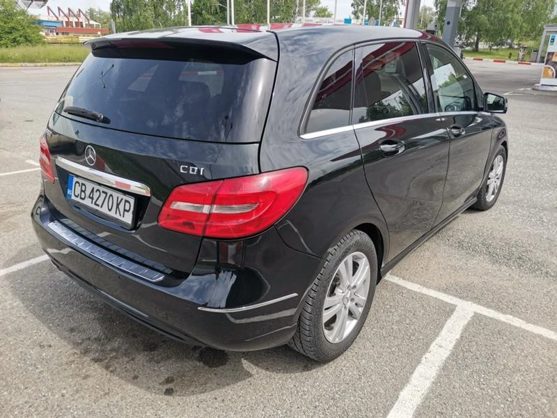 Mercedes-Benz B 180 CDI 6 скорости , снимка 6 - Автомобили и джипове - 47202825