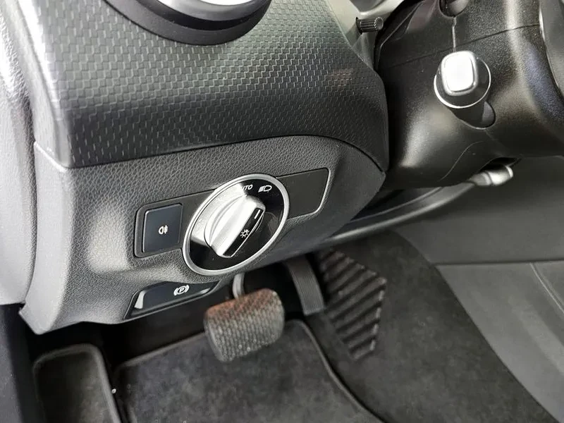 Mercedes-Benz A 200 2.0, снимка 16 - Автомобили и джипове - 54279057