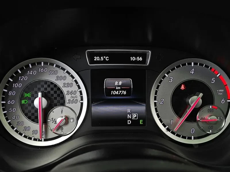 Mercedes-Benz A 200 2.0, снимка 8 - Автомобили и джипове - 54279057