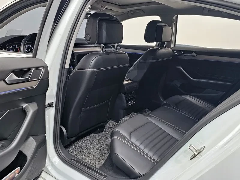 VW Passat GT 20TDI PRESTIGE, снимка 12 - Автомобили и джипове - 55562108