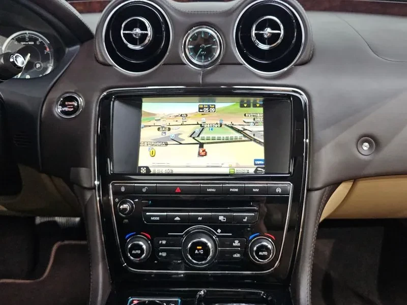 Jaguar Xj 3.0 Sc Awd Premium Luxury | Mobile.bg � ����������� 12