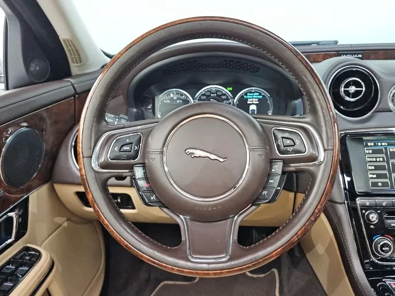 Jaguar Xj 3.0 Sc Awd Premium Luxury | Mobile.bg � ����������� 11