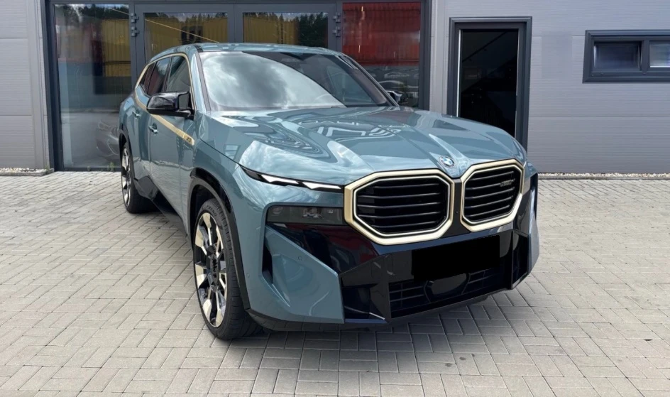 BMW XM, снимка 1