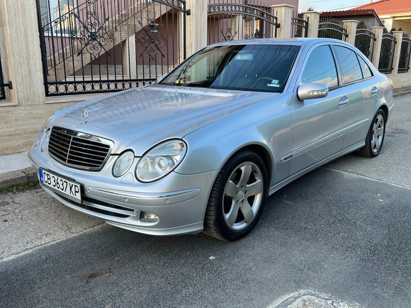 Mercedes-Benz E 280 /3.0 CDI/V6/7G TRONIC/AVANGARDE, снимка 1