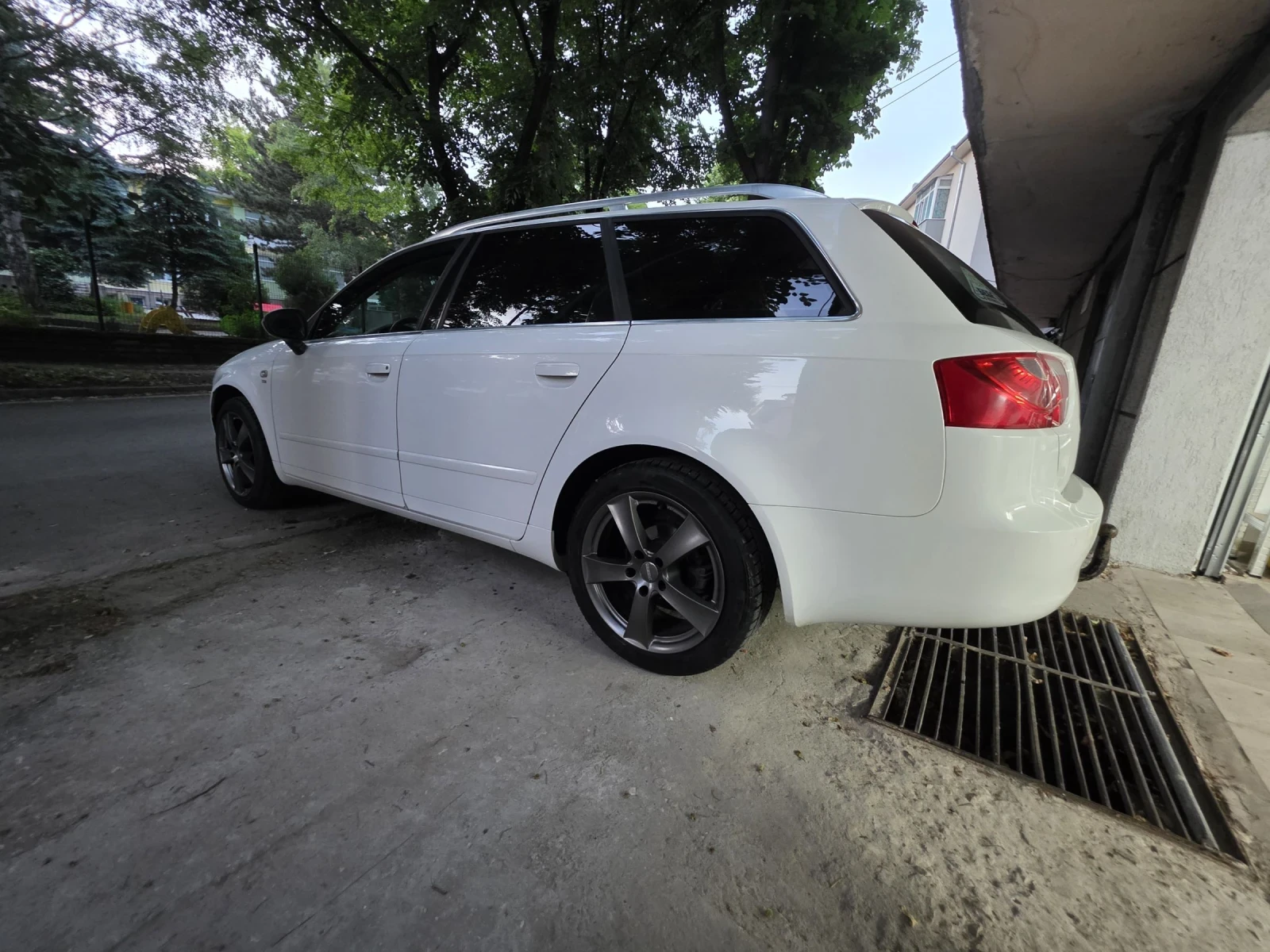 Seat Exeo 2.0 TDI  -143 кс. 6 ск. - изображение 6
