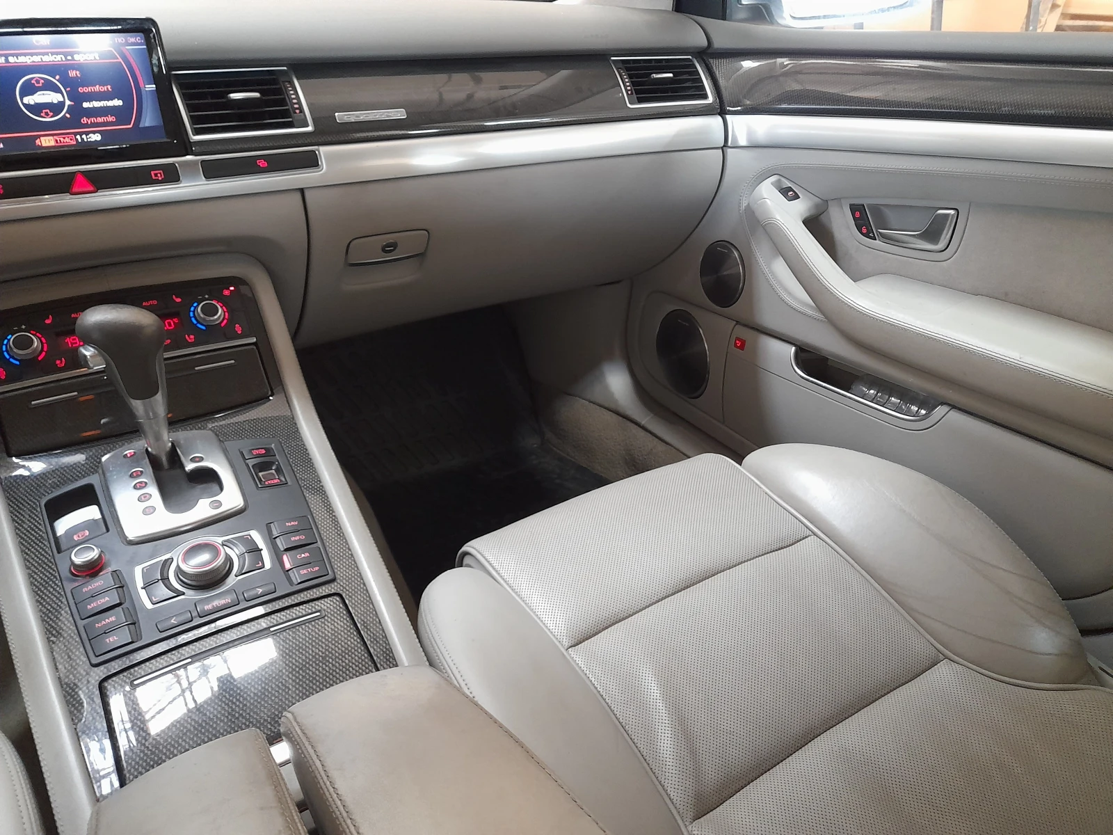 Audi S8  - изображение 7