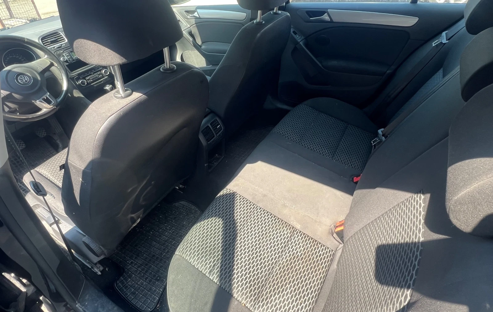 VW Golf 6 1.6TDI - изображение 7