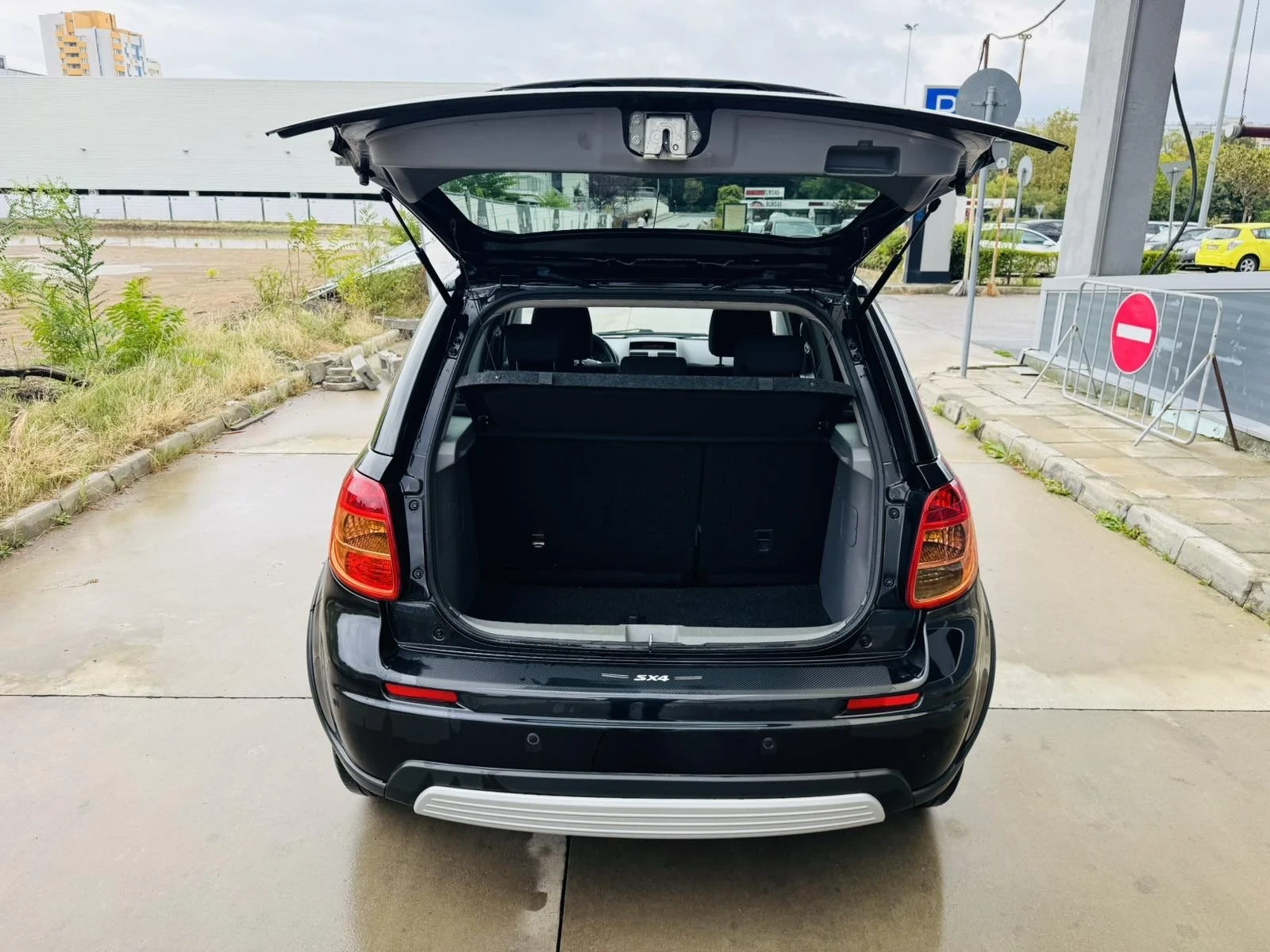 Suzuki SX4 1.6i Automat - изображение 8