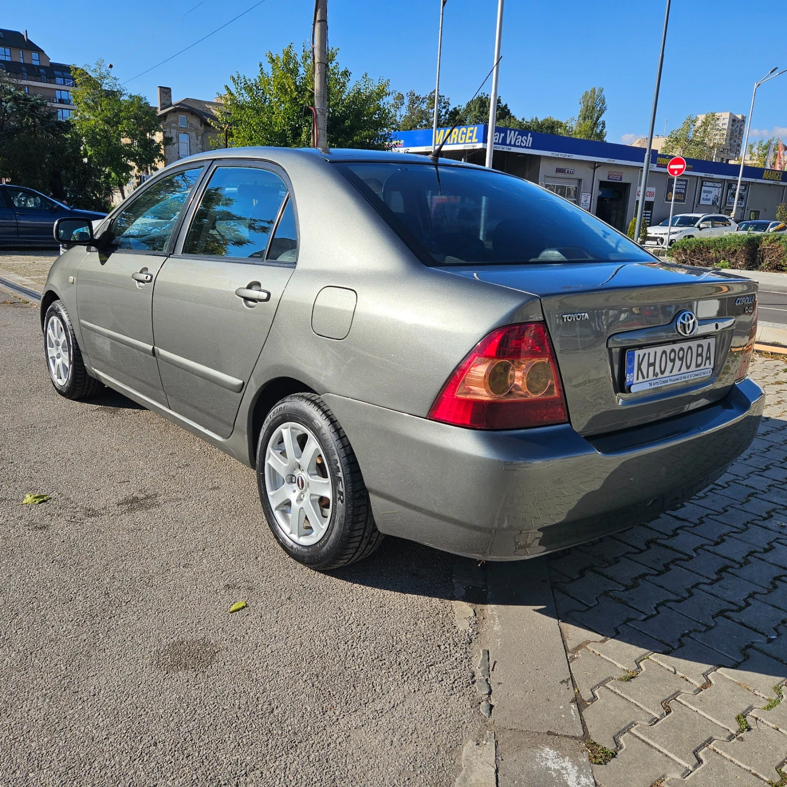 Toyota Corolla 1.4 D-4D 90 к.с. - изображение 6