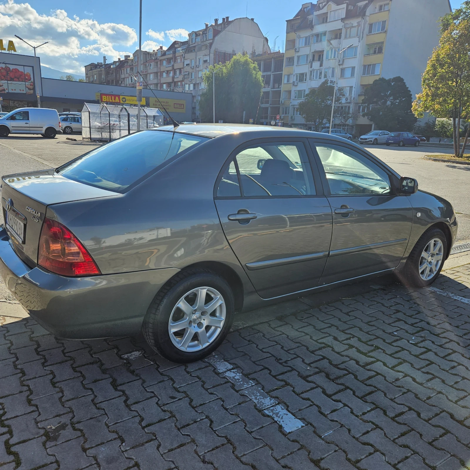 Toyota Corolla 1.4 D-4D 90 к.с. - изображение 3