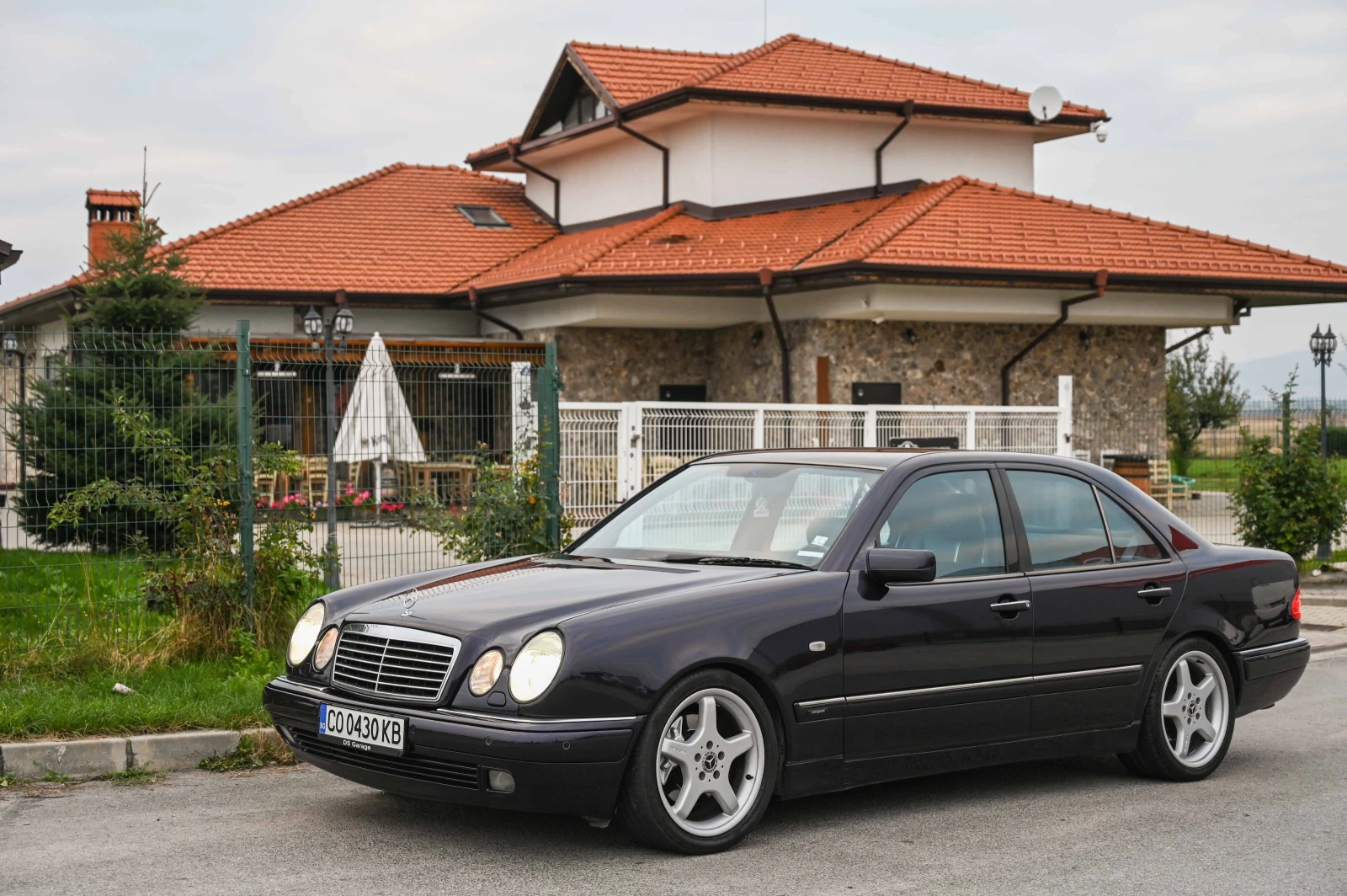 Mercedes-Benz E 430 Avantgarde* .* *  | Mobile.bg   1