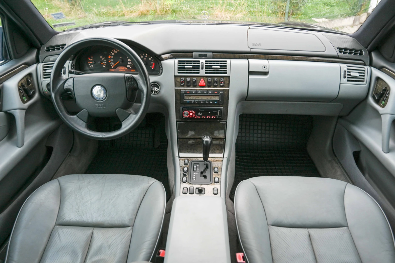 Mercedes-Benz E 430 Avantgarde* .* *  | Mobile.bg   11