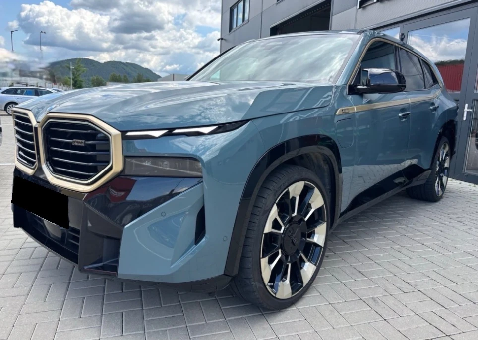 BMW XM  - изображение 2