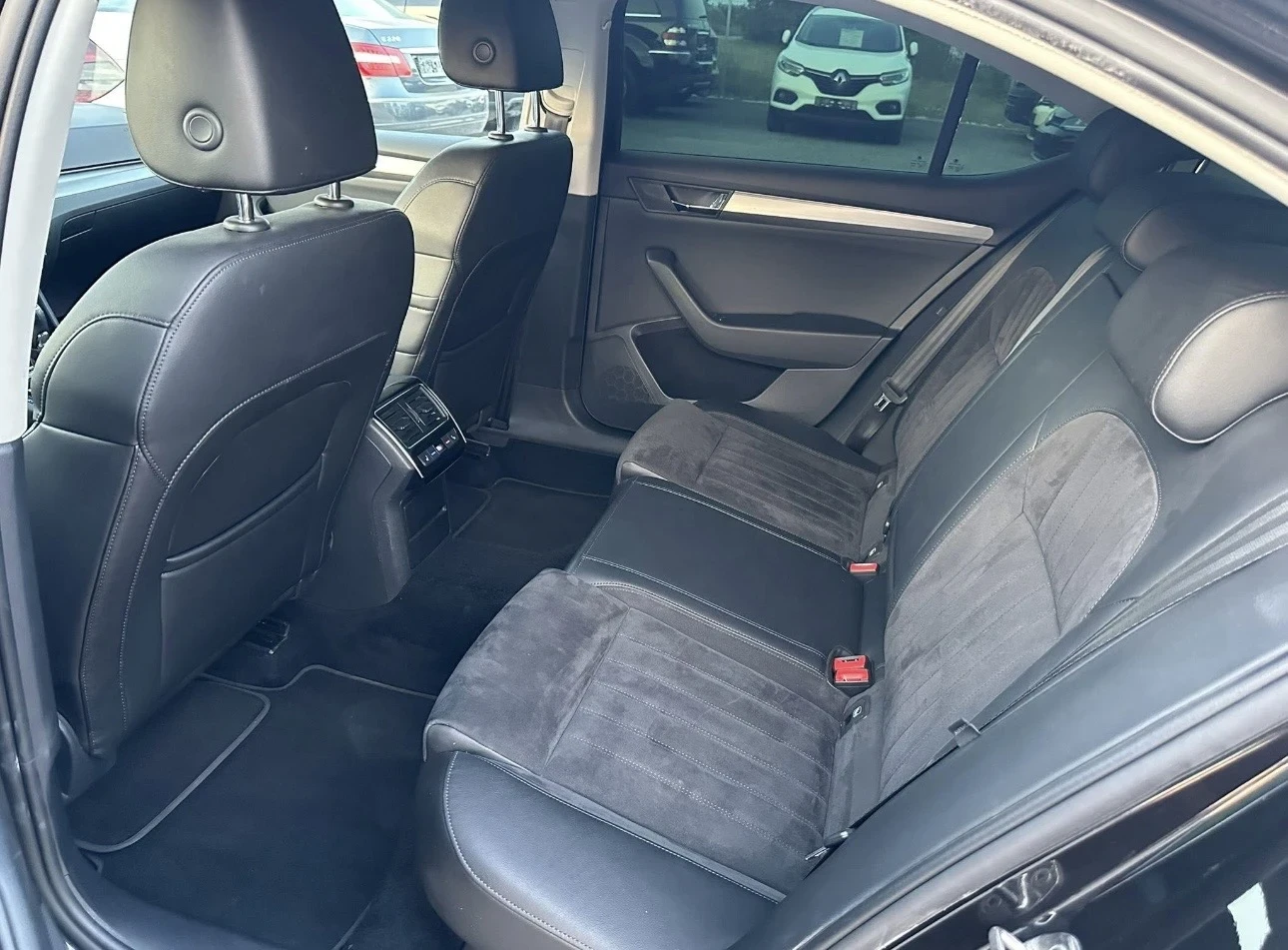 Skoda Superb 2.0TDI* 190.* DSG* KEYLESS* *  | Mobile.bg   15