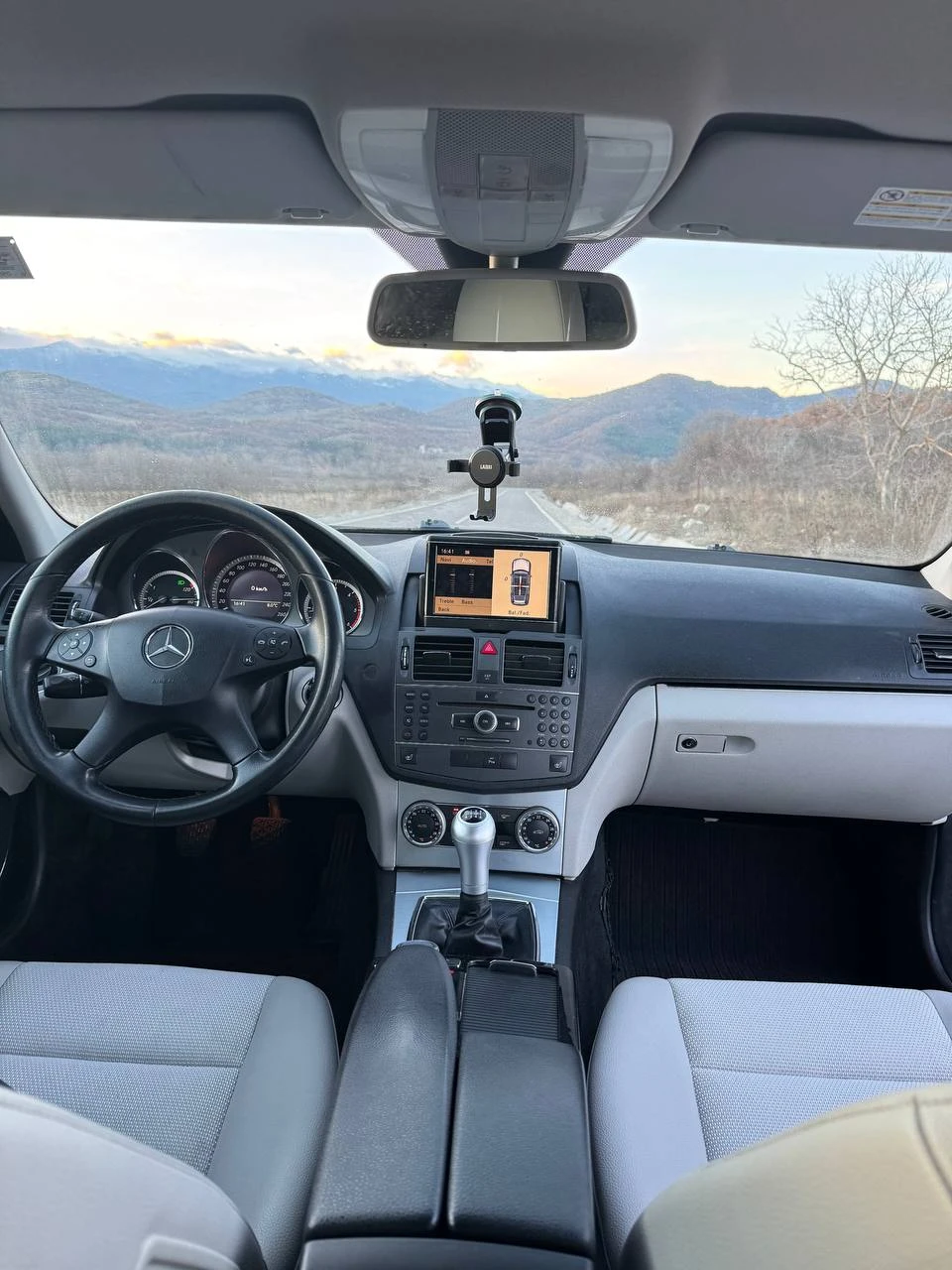 Mercedes-Benz C 200 | Mobile.bg   7