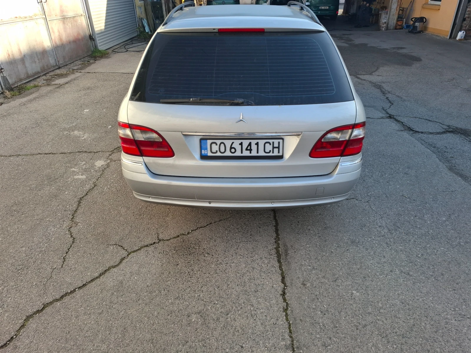 Mercedes-Benz E 270 Avantgarde | Mobile.bg � ����������� 11