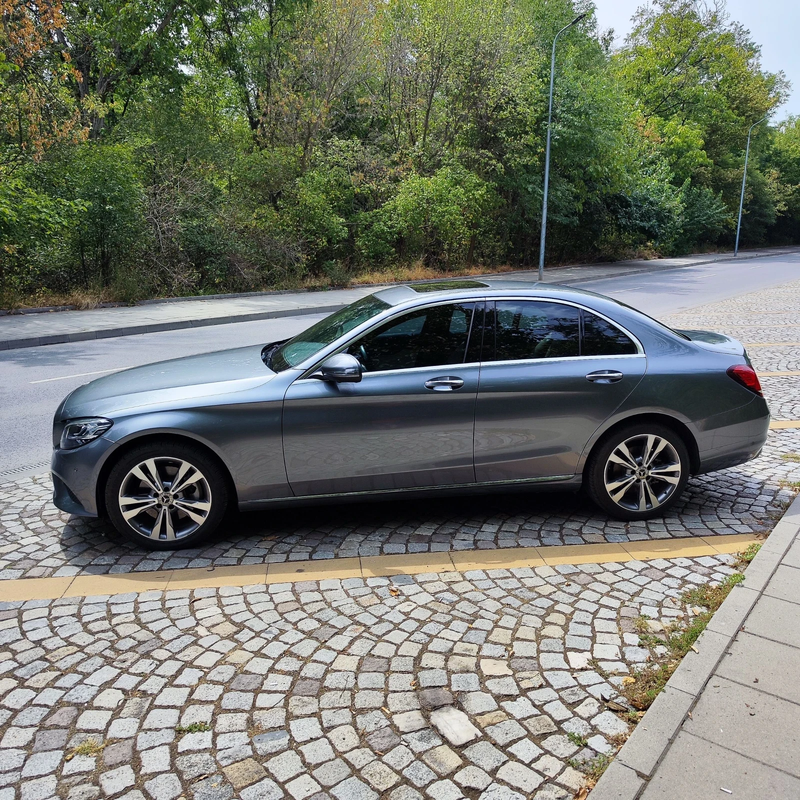 Mercedes-Benz C 300 4 MATIC - изображение 5