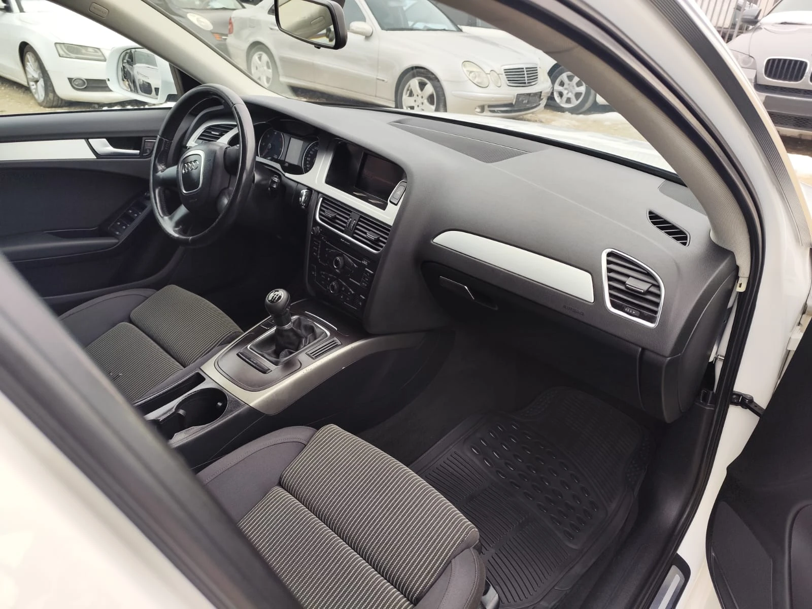 Audi A4 2.0 ����� | Mobile.bg � ����������� 12