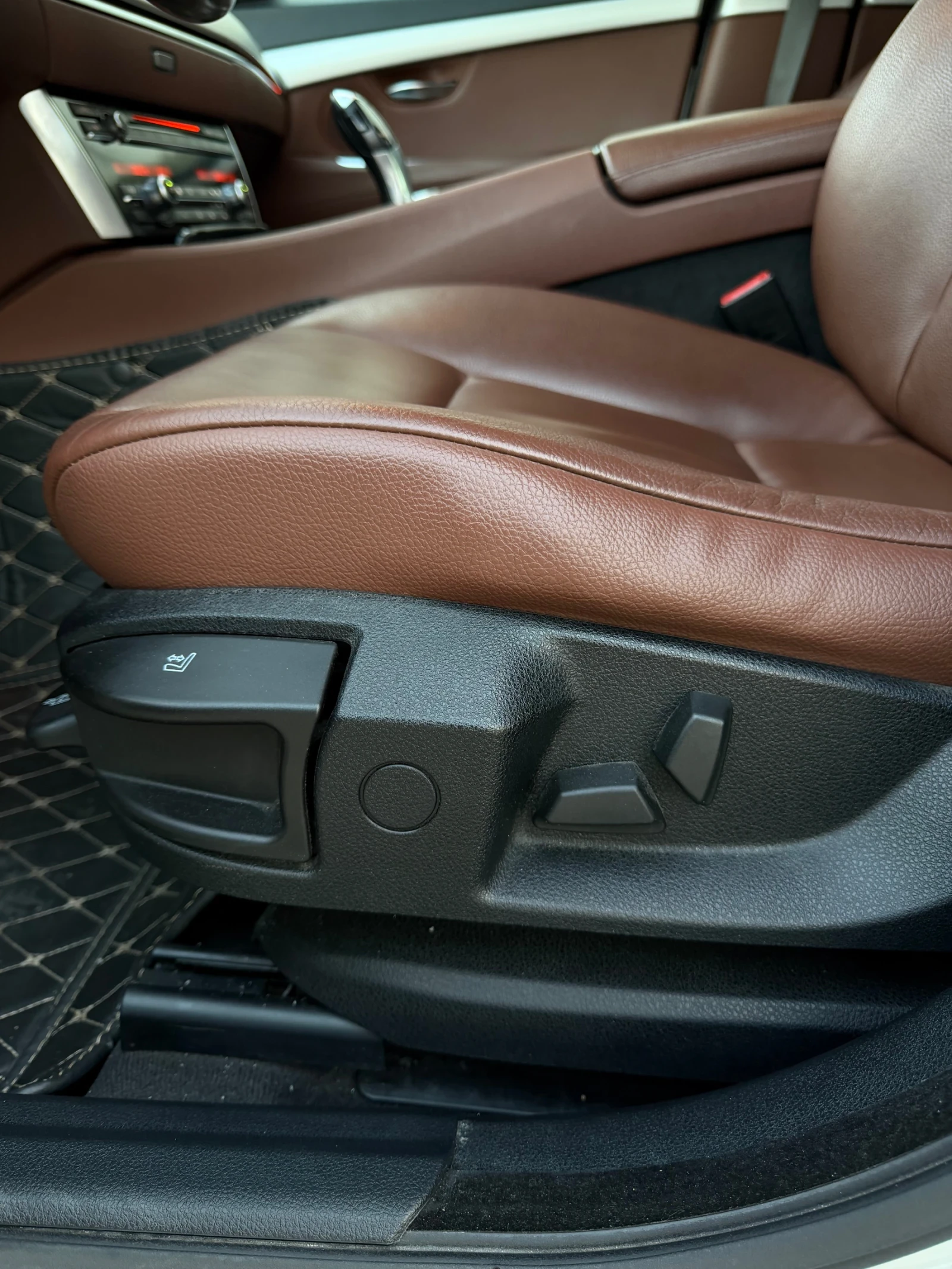 BMW 5 Gran Turismo 3.0D Xdrive| �������� ����������� | Mobile.bg � ����������� 12