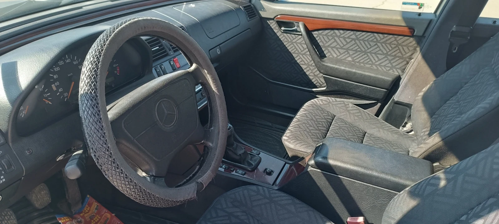 Mercedes-Benz C 200, снимка 7 - Автомобили и джипове - 53771170