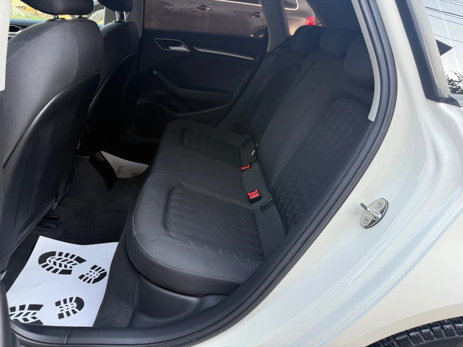 Audi A3 1.4 G-tron Navi-Parktronik, снимка 10 - Автомобили и джипове - 53865673