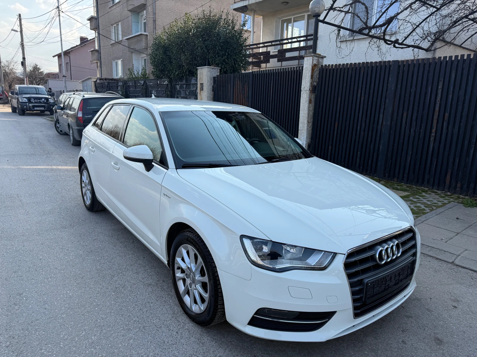 Audi A3 1.4 G-tron Navi-Parktronik, снимка 3 - Автомобили и джипове - 53865673