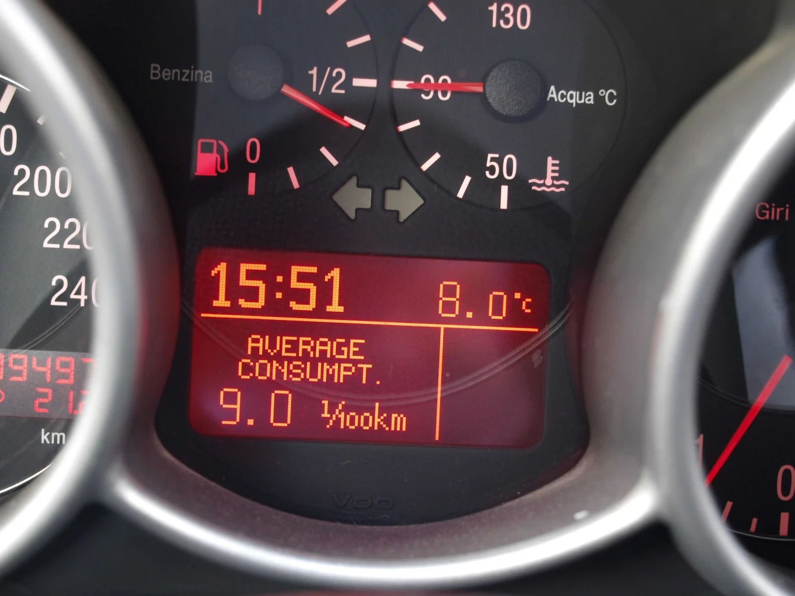 Alfa Romeo 147 1.6i , снимка 10 - Автомобили и джипове - 53991048