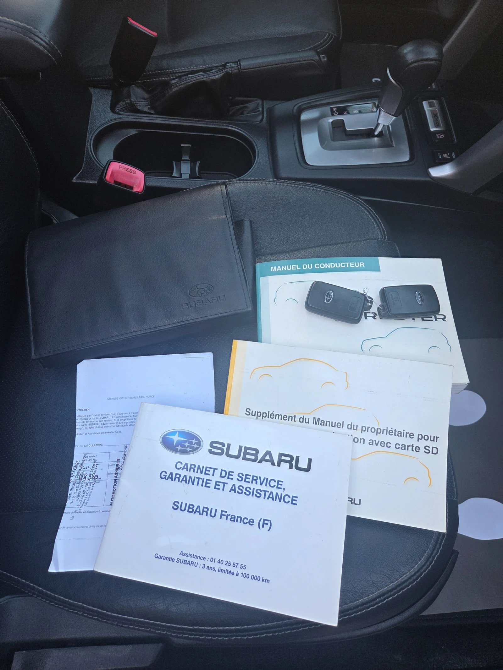 Subaru Forester 2.0-БЕНЗИН-150ps 4x4, снимка 15 - Автомобили и джипове - 54113111