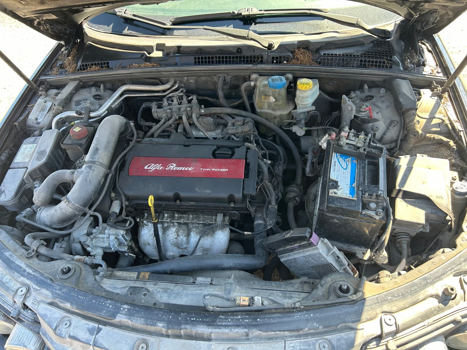 Alfa Romeo 159 1.8 газ/бензин, снимка 13 - Автомобили и джипове - 54140268