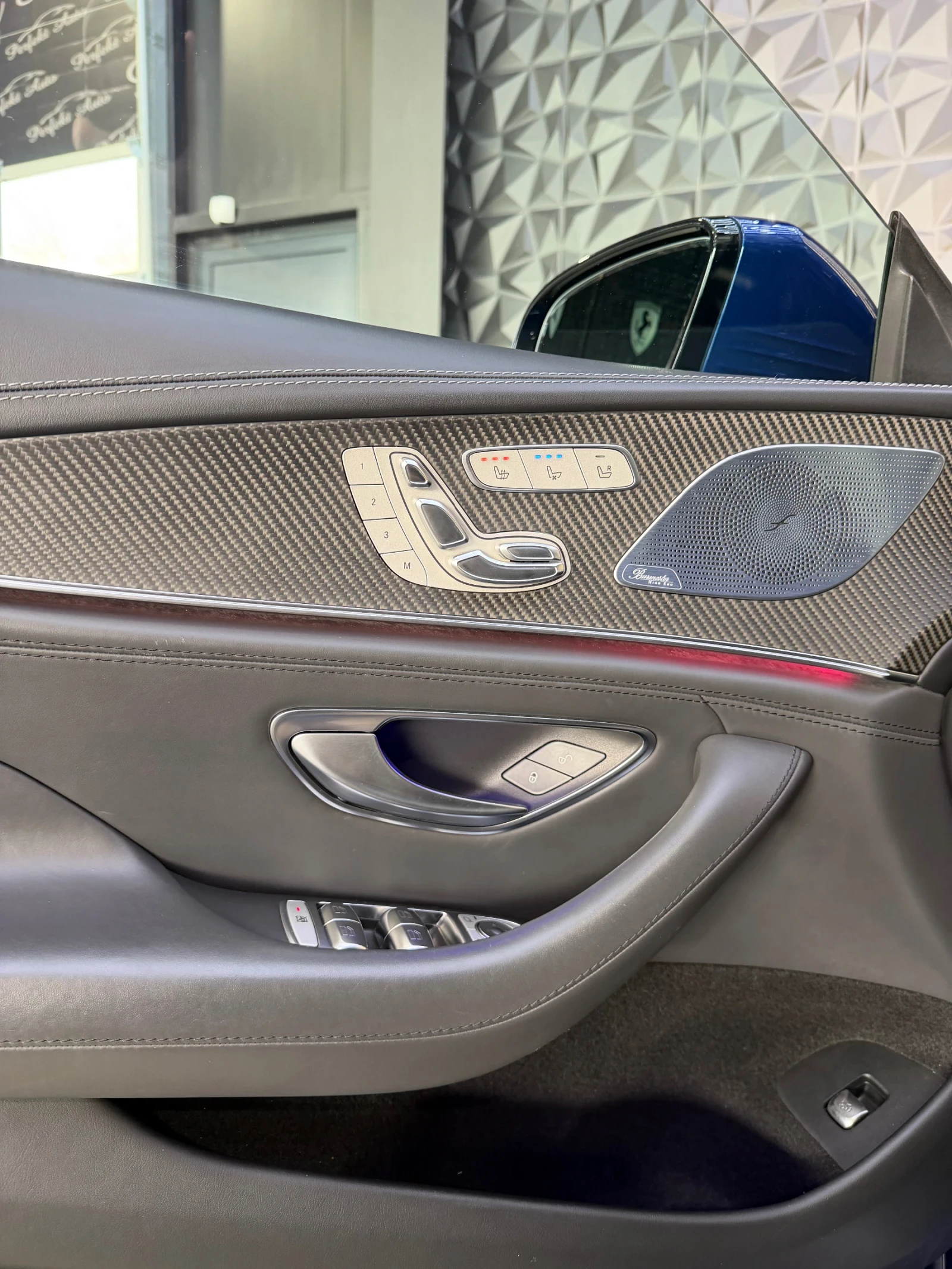 Mercedes-Benz GT AMG 53 4 MATIC * FULL Екстри* BURMESTER * HEAD UP , снимка 12 - Автомобили и джипове - 54228823