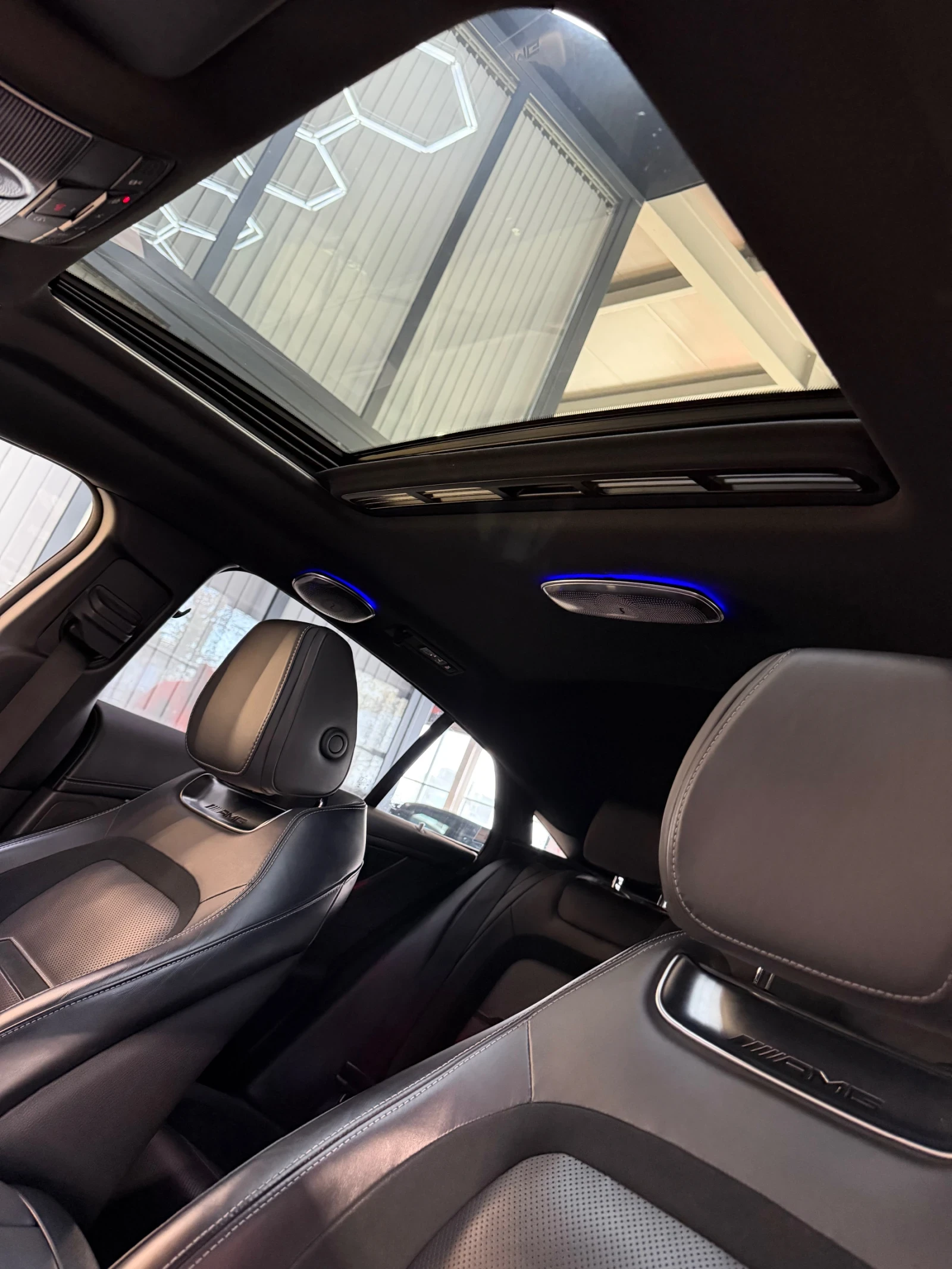 Mercedes-Benz GT AMG 53 4 MATIC * FULL Екстри* BURMESTER * HEAD UP , снимка 16 - Автомобили и джипове - 54228823