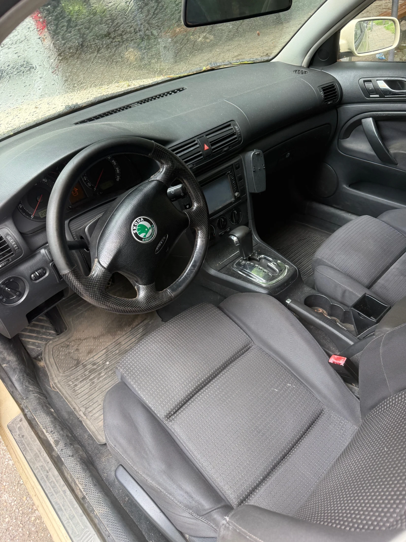 Skoda Octavia, снимка 5 - Автомобили и джипове - 54918167