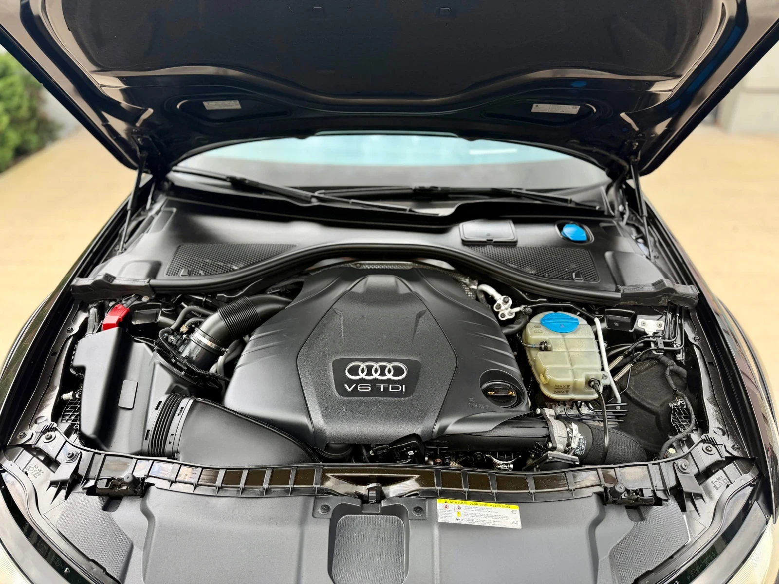 Audi A6 Allroad * DISTRINIC* HUD* KEYLESS* BOSE* FULL, снимка 6 - Автомобили и джипове - 54808483