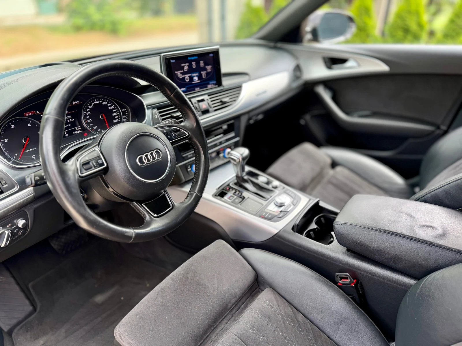 Audi A6 Allroad * DISTRINIC* HUD* KEYLESS* BOSE* FULL, снимка 14 - Автомобили и джипове - 54808483