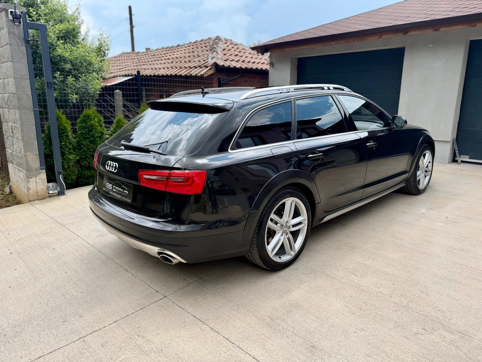 Audi A6 Allroad * DISTRINIC* HUD* KEYLESS* BOSE* FULL, снимка 4 - Автомобили и джипове - 54808483