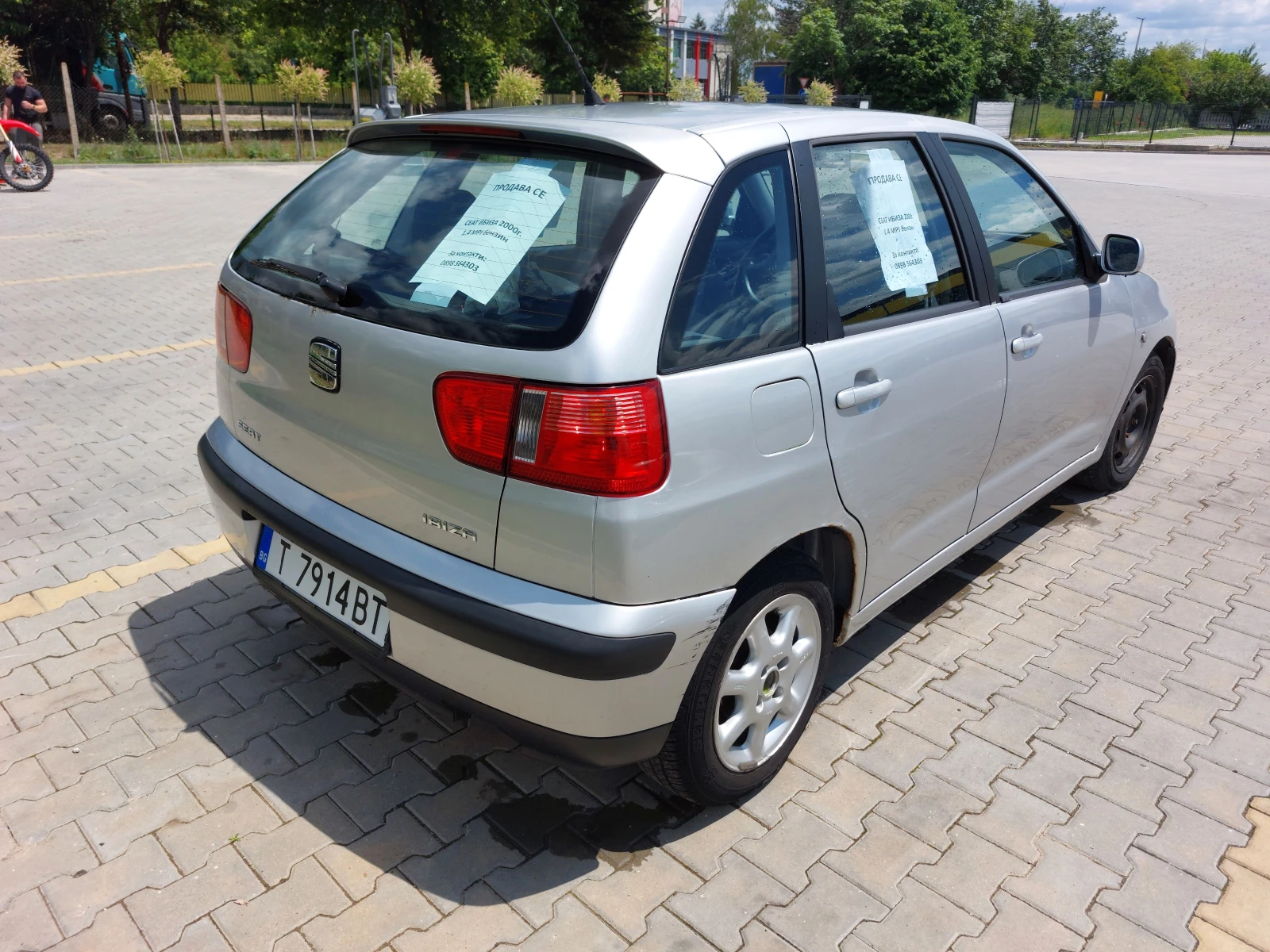 Seat Ibiza MPI, снимка 6 - Автомобили и джипове - 55184033
