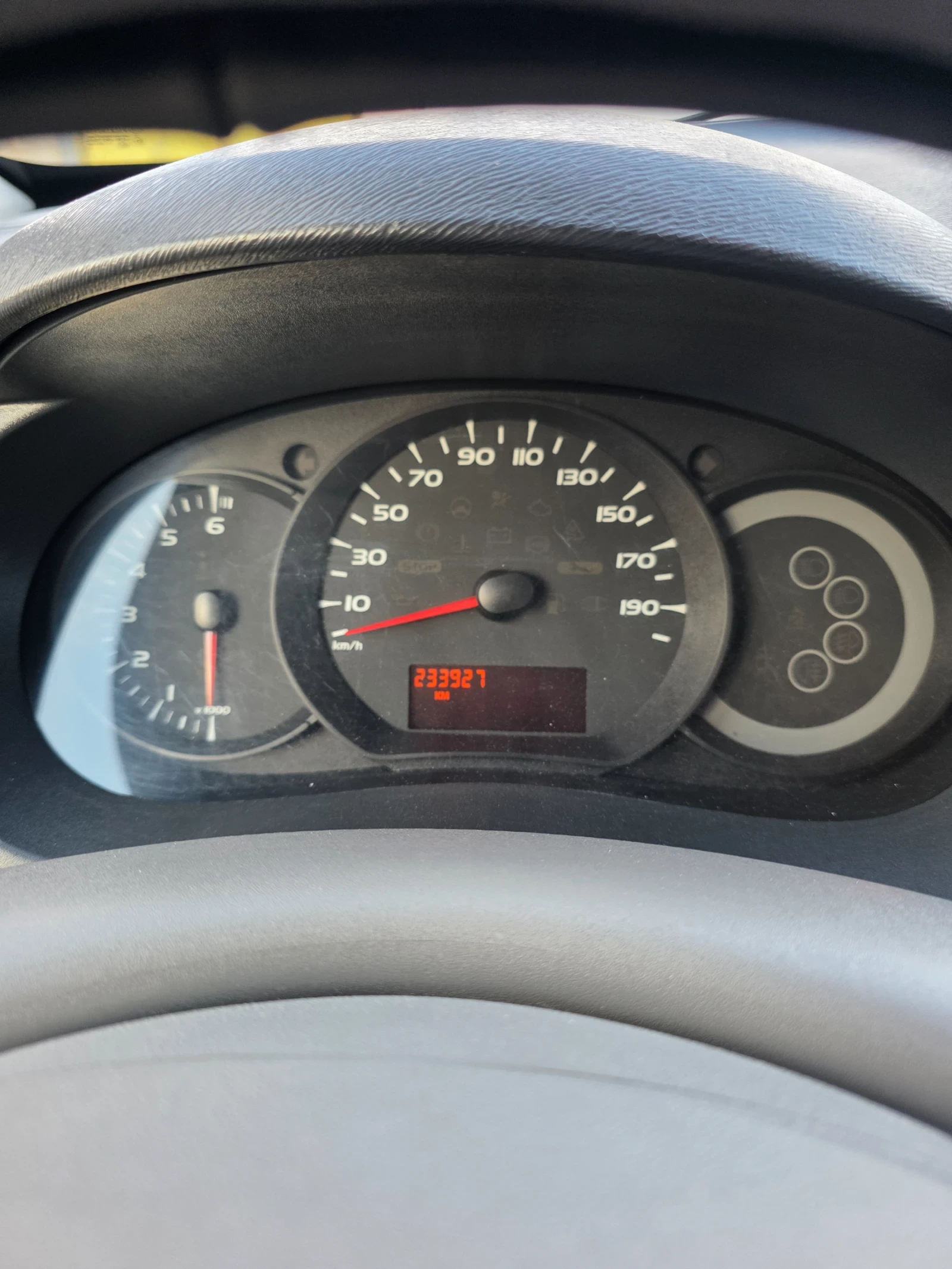 Renault Kangoo, снимка 11 - Автомобили и джипове - 56200557
