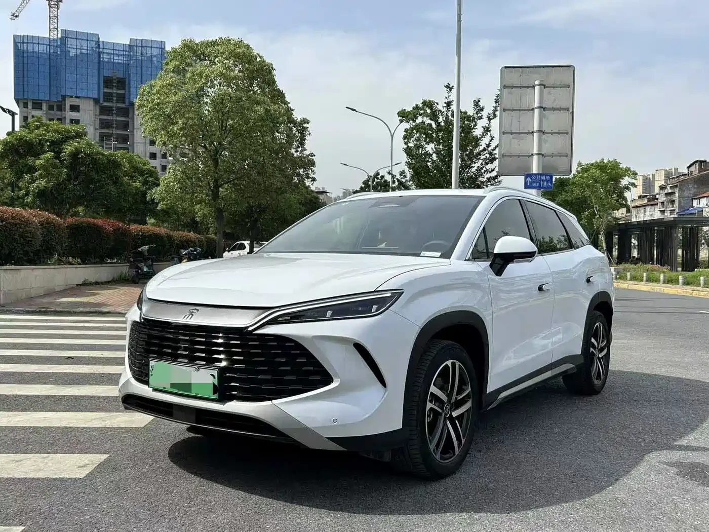BYD Song L DM-i* 112km Superior* HYBRID* FULL* ������ ����*  | Mobile.bg � ����������� 1