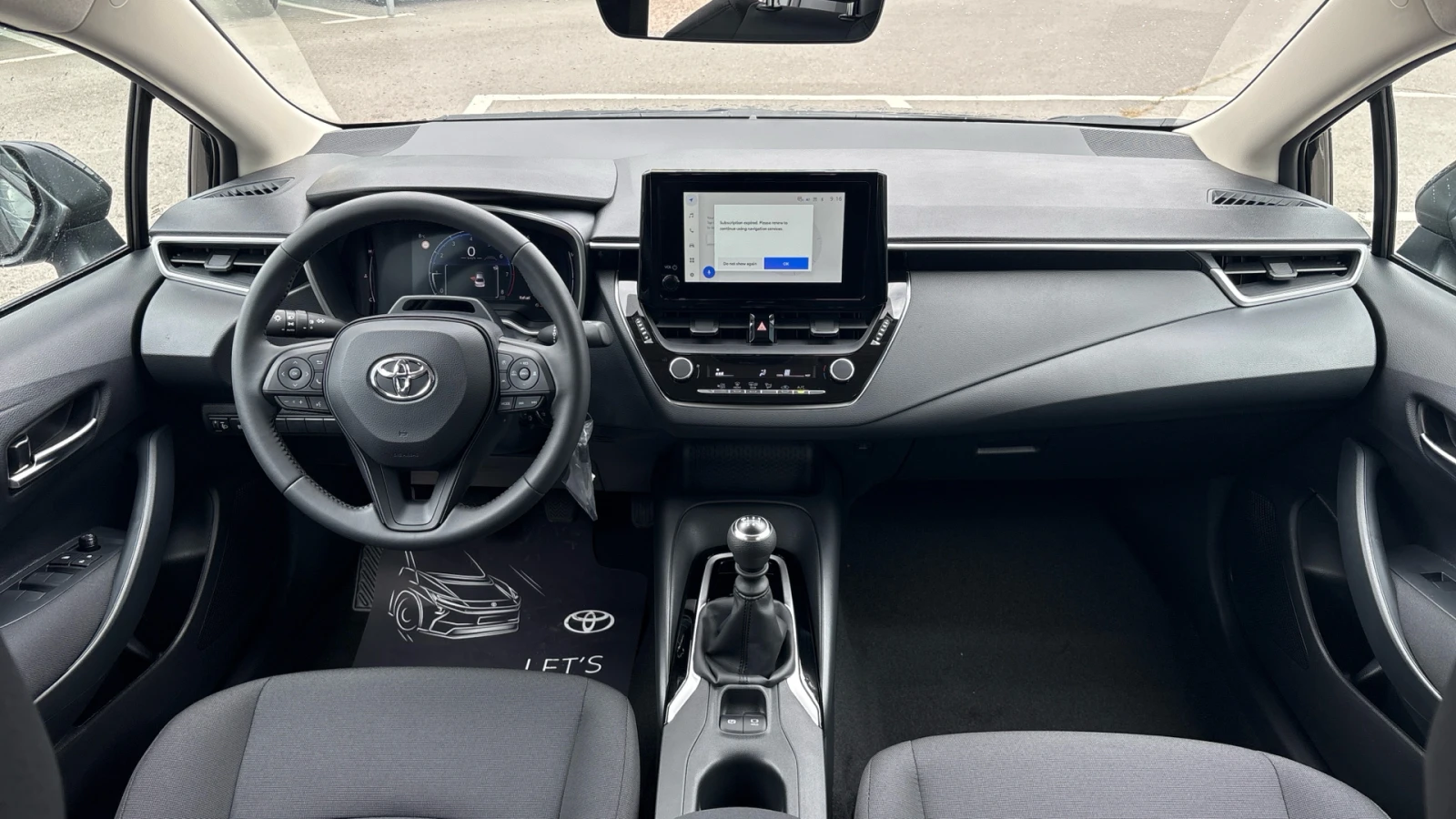 Toyota Corolla 1.5 6MT Comfort, снимка 10 - Автомобили и джипове - 56700202