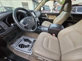 Toyota Land cruiser 5.7 V8 * AWD * Камера * Сервизна История * , снимка 4