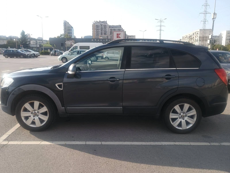 Chevrolet Captiva, снимка 6 - Автомобили и джипове - 47563234