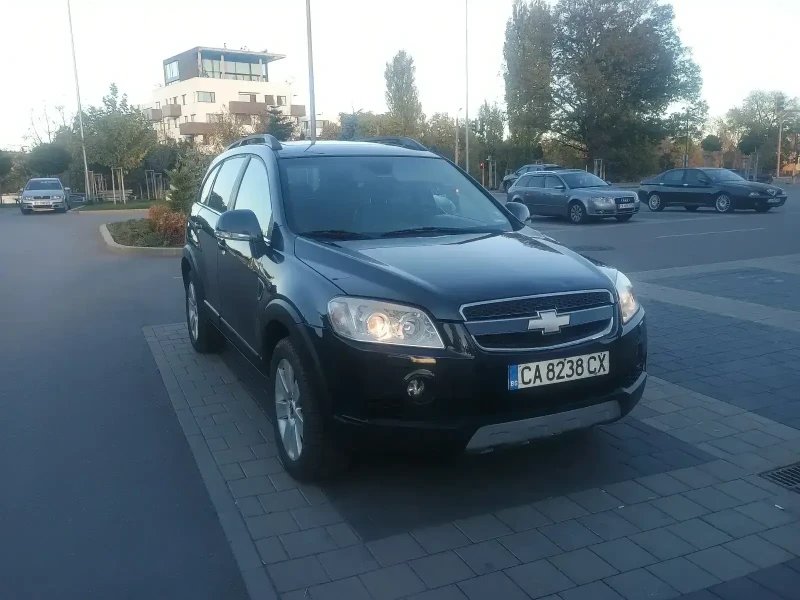 Chevrolet Captiva, снимка 1 - Автомобили и джипове - 47637218