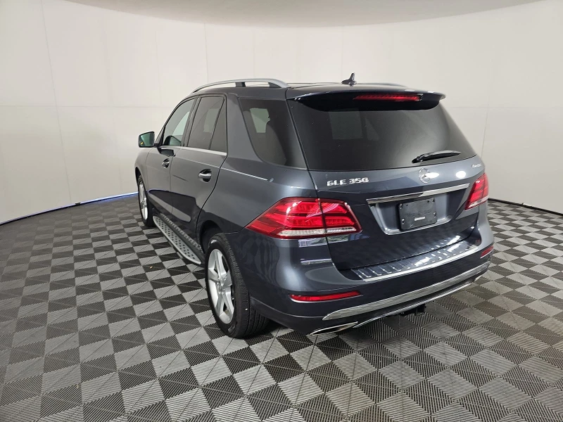 Mercedes-Benz GLE 350 4matic* Пано* подгряване* Harman Kardon* CarPlay, снимка 3 - Автомобили и джипове - 47589231