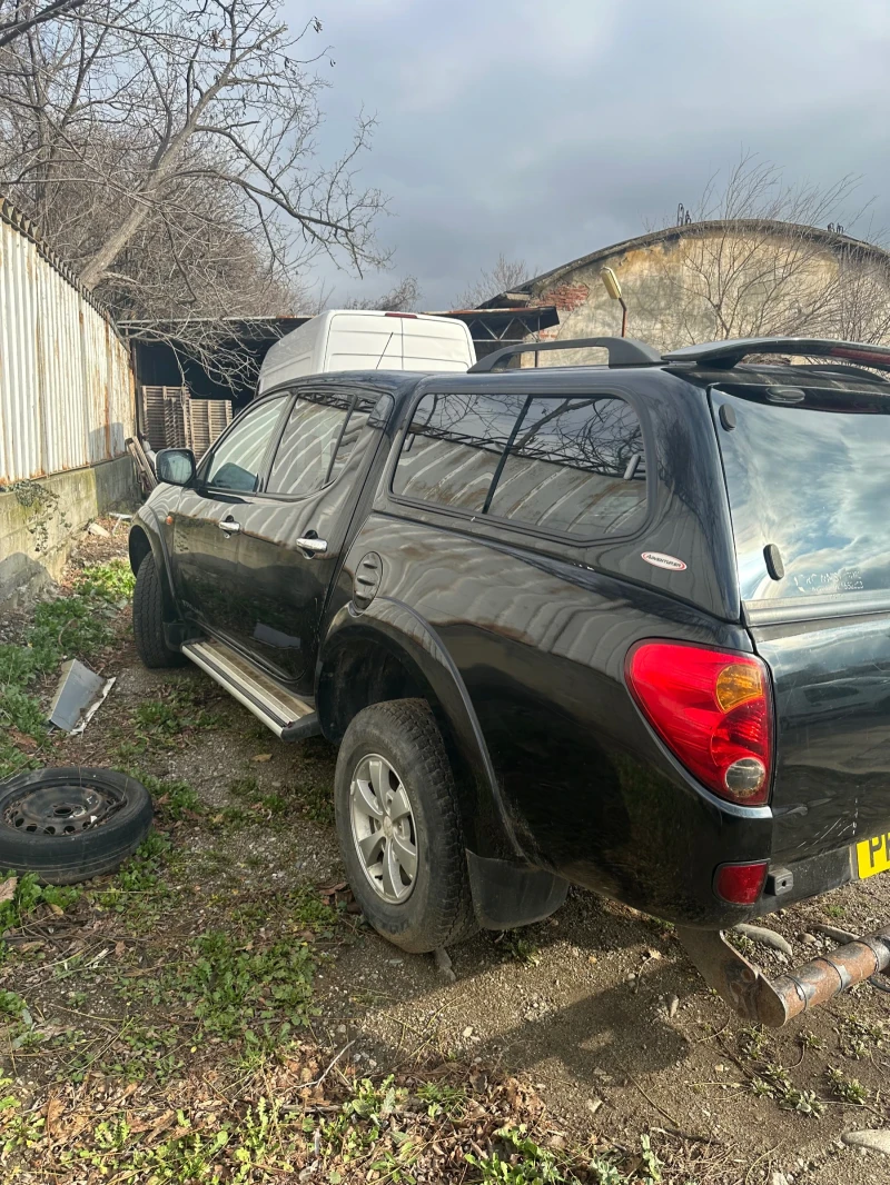 Mitsubishi L200 Trojan, снимка 4 - Автомобили и джипове - 48307476