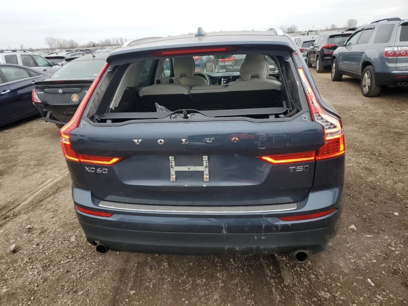 Volvo XC60 T5 MOMENTUM , снимка 6 - Автомобили и джипове - 49049360